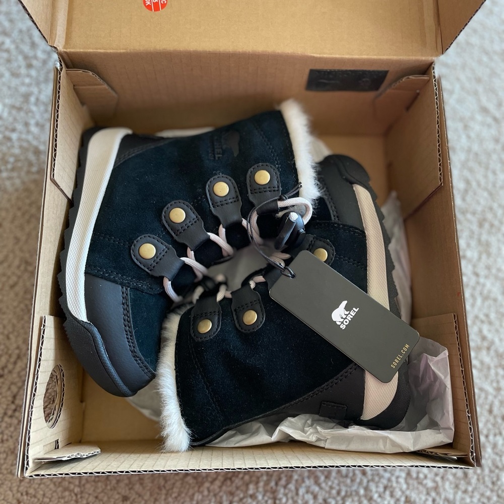 Sorel Whitney Boots